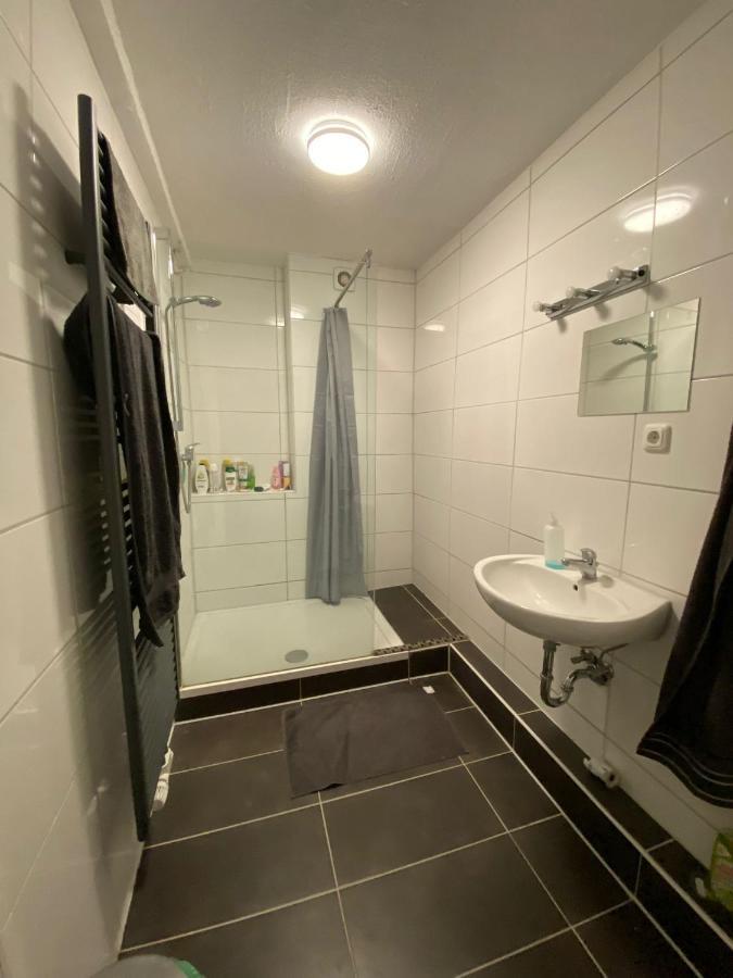 Schoenes Zimmer Im Zentrum - 3 Paderborn Exterior photo